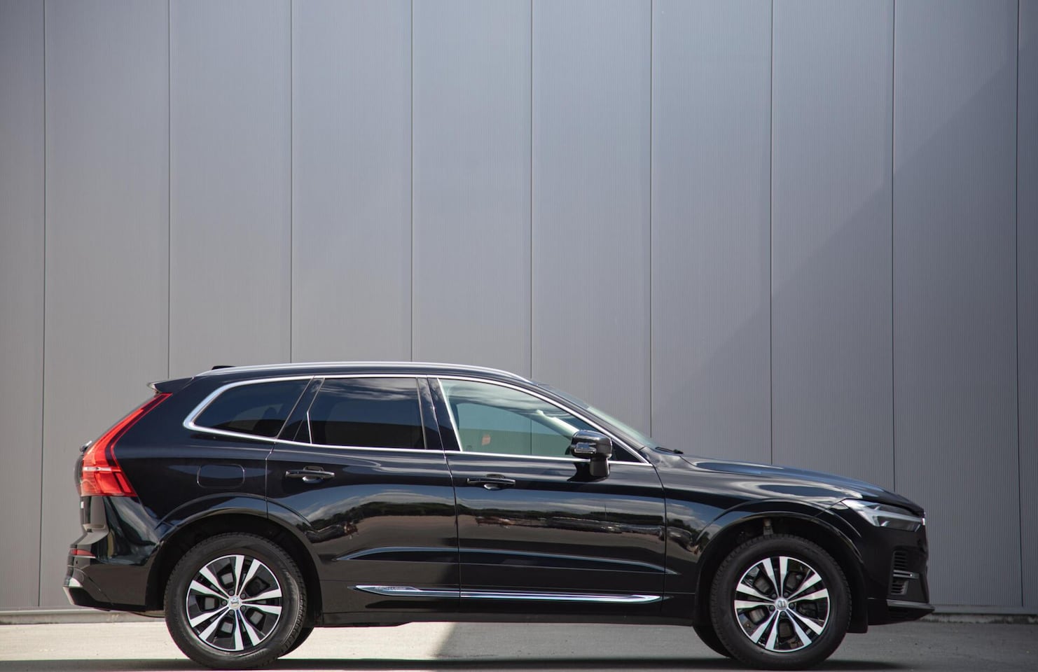 Volvo XC60 - T6 AWD Inscription Expression Long Range|Panorama|H/K Audio - AutoWereld.nl