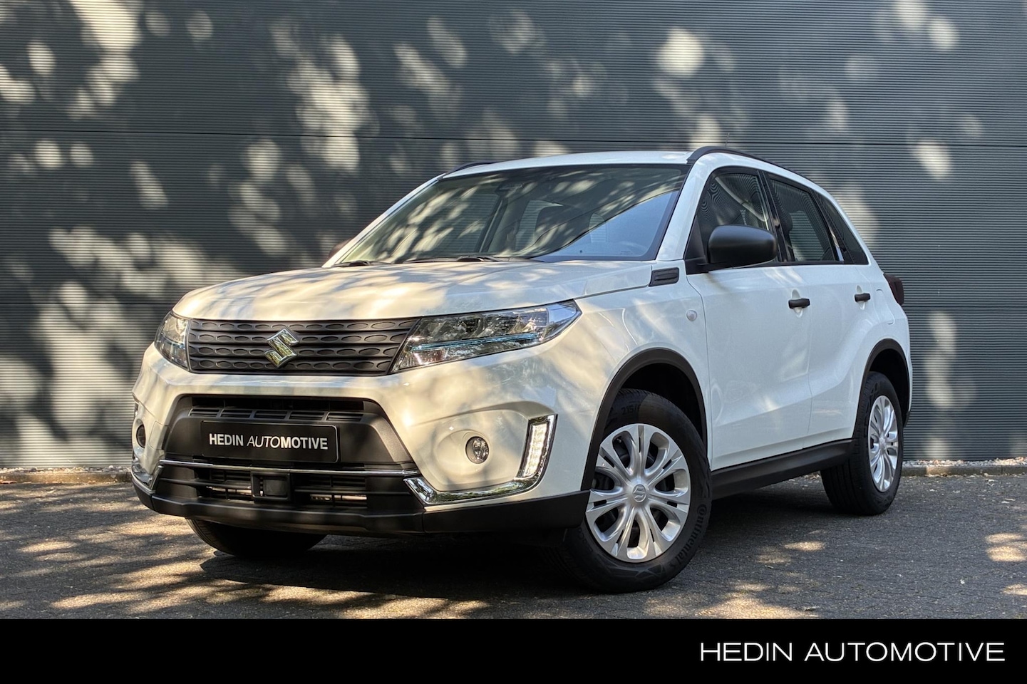 Suzuki Vitara - 1.4 Boosterjet Comfort Smart Hybrid | Climate Control | DAB Radio | Adaptive Cruise Contro - AutoWereld.nl