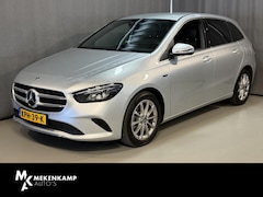 Mercedes-Benz B-klasse - 250 e 18''/Sfeerverlichting/Navigatie/Camera/DAB/PDC v+a/Stoelverwarming/Apple Carplay & A