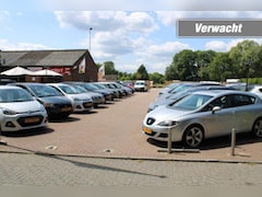 Subaru Forester - 2.0 150pk Automaat AWD X Comfort ECC/Cruise/Stoelverwarming/Trekhaak