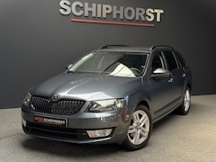 Skoda Octavia - 1.2 Greentech style trekhaak navi stoelverwarming incl garantie