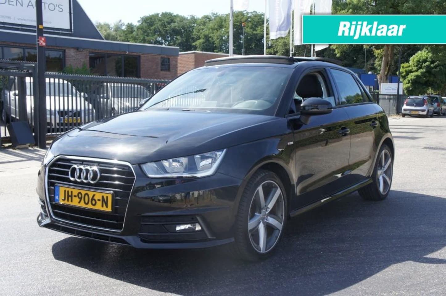 Audi A1 - 1.0 TFSI ADRENALIN S-LINE PANO/NAVI/PDC/CRUISE 3ZITS KEURIGE STAAT - AutoWereld.nl
