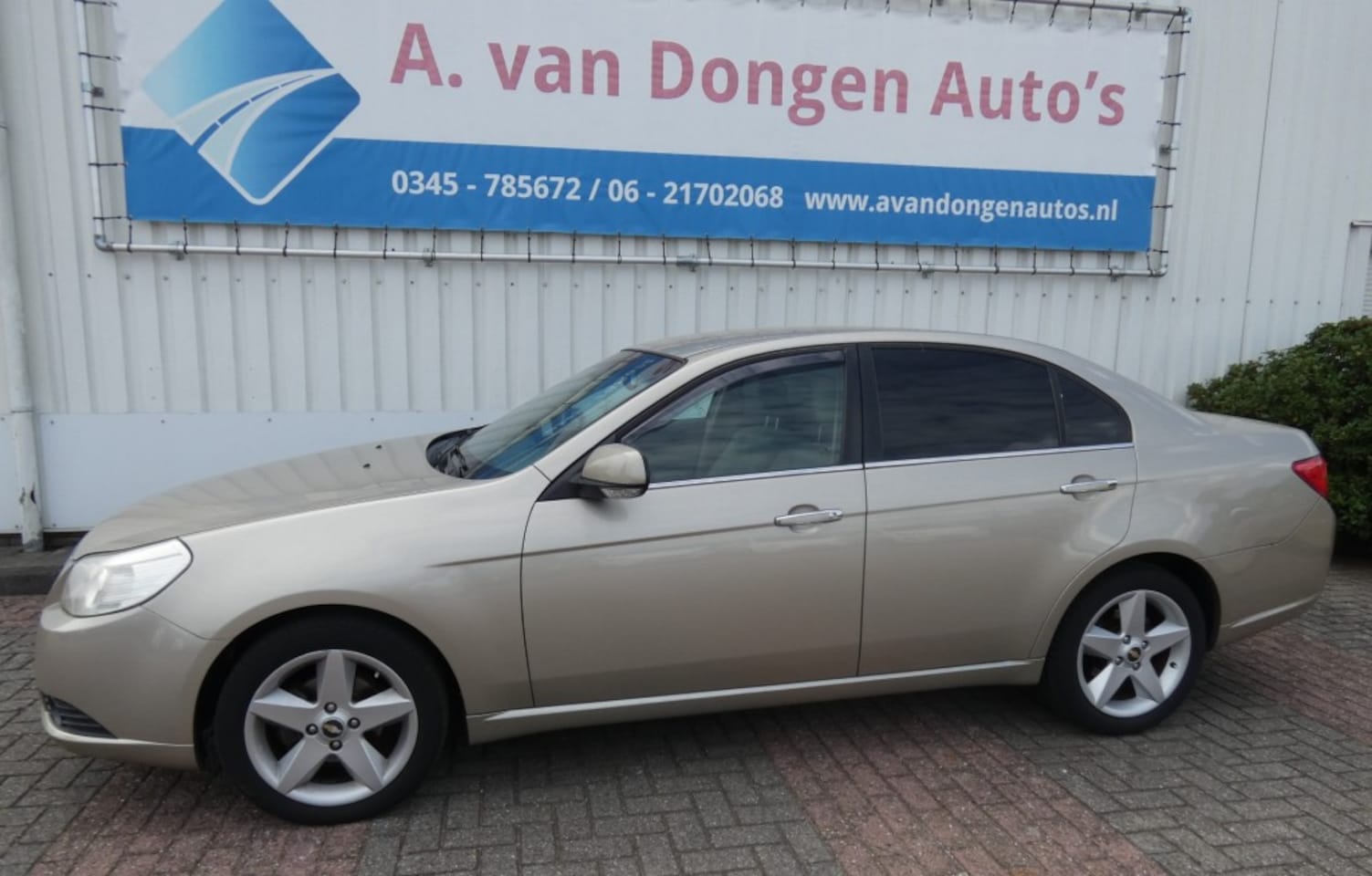 Chevrolet Epica - 2.5I EXECUTICVE Automaat,APPLE,Android,Leer,Navi - AutoWereld.nl