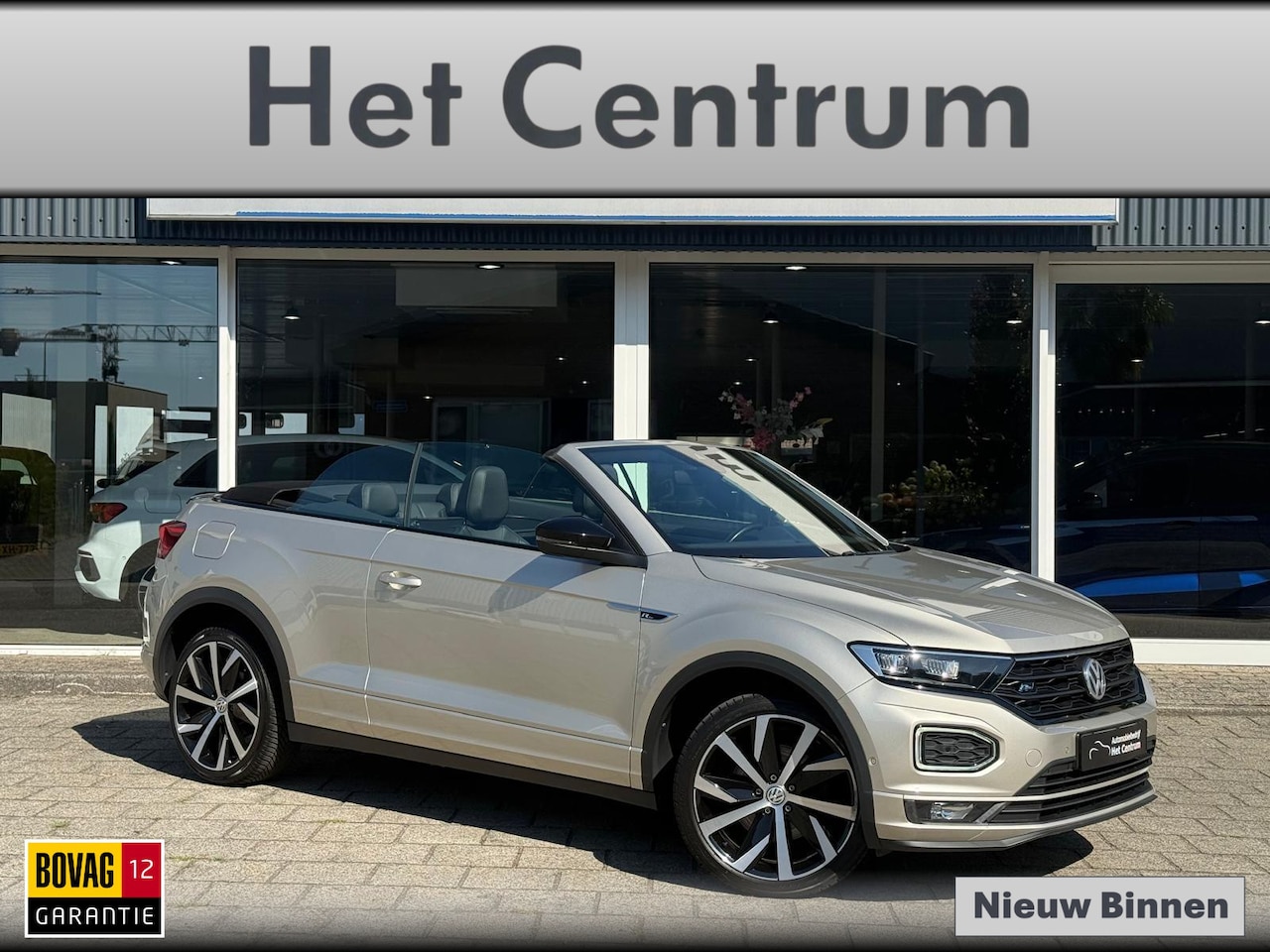 Volkswagen T-Roc Cabrio - 1.5 TSI R-Line DSG(Automaat) - Leder - Stuur/Stoelverwarming - Keyless - Camera/PDC - Carp - AutoWereld.nl