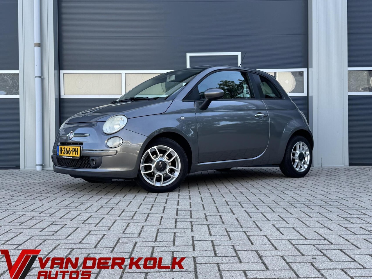 Fiat 500 - 1.2 Lounge 4 Cilinder | Nieuwe Distributieriem | Half Leder | Lichtmetalen | Airco - AutoWereld.nl