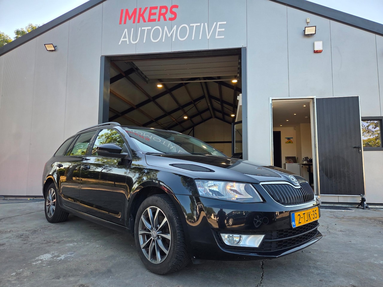 Skoda Octavia Combi - 1.2 TSI Greentech Ambition 1.2 TSI Greentech Ambition - AutoWereld.nl