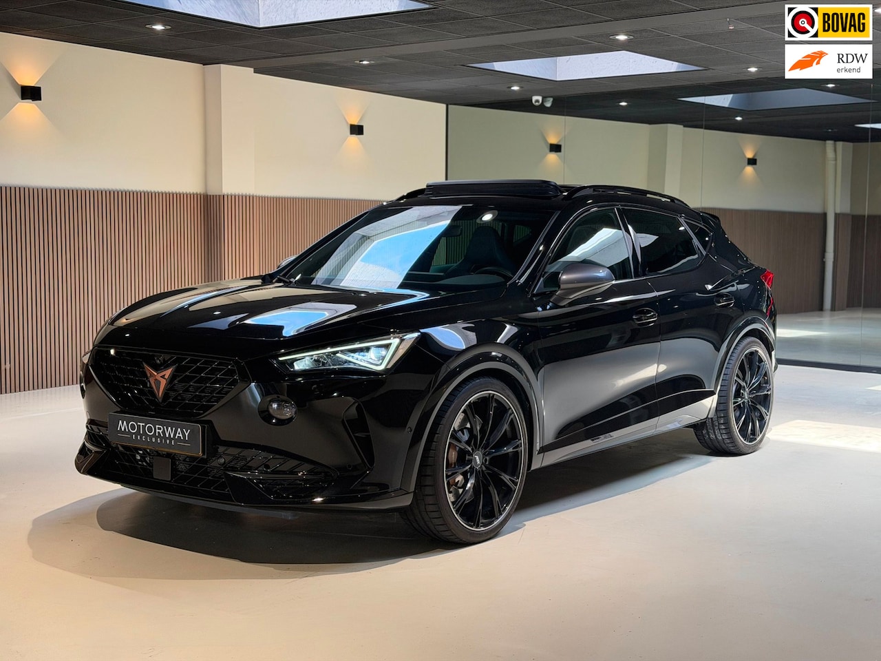CUPRA Formentor - 2.0 TSI 4DRIVE VZ|ABT|Brembo|Pano|Beats|360|Keyless|Leer|Memory - AutoWereld.nl