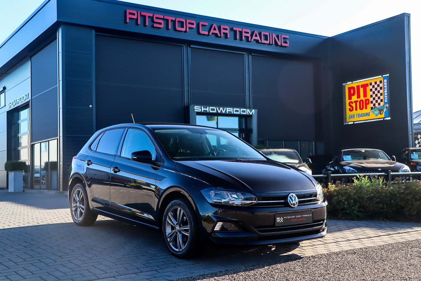 Volkswagen Polo - 1.0 TSI Comfortline R, Automaat, Camera, Airco, Navi! - AutoWereld.nl