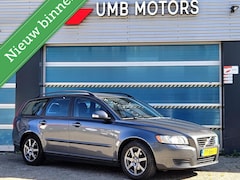 Volvo V50 - 1.8 2009 Goed onderhouden Nieuwe APK Xenon Trekhaak