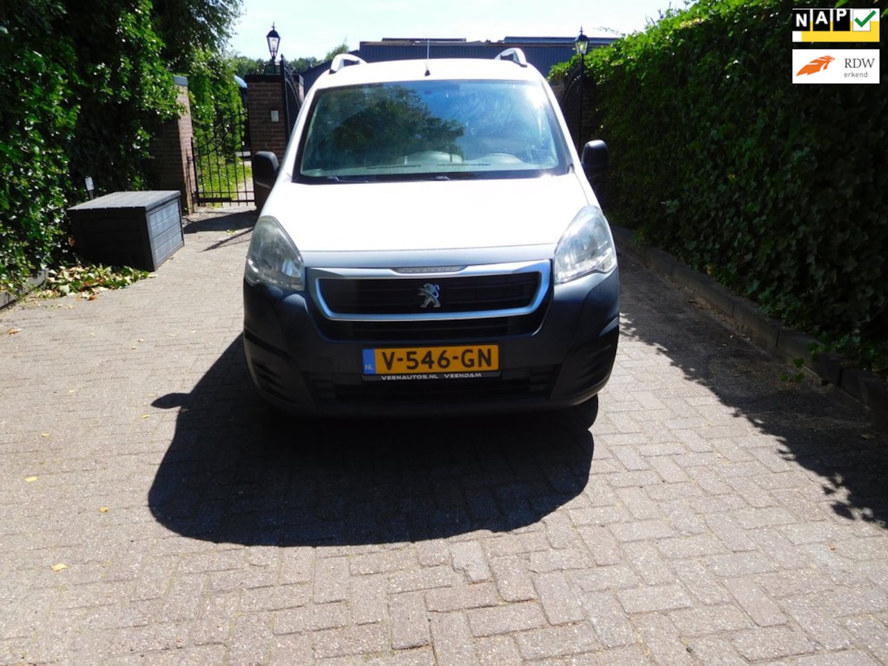 Peugeot Partner - 120 1.6 BlueHDi 75 L1 XR 120 1.6 BlueHDi 75 L1 XR - AutoWereld.nl