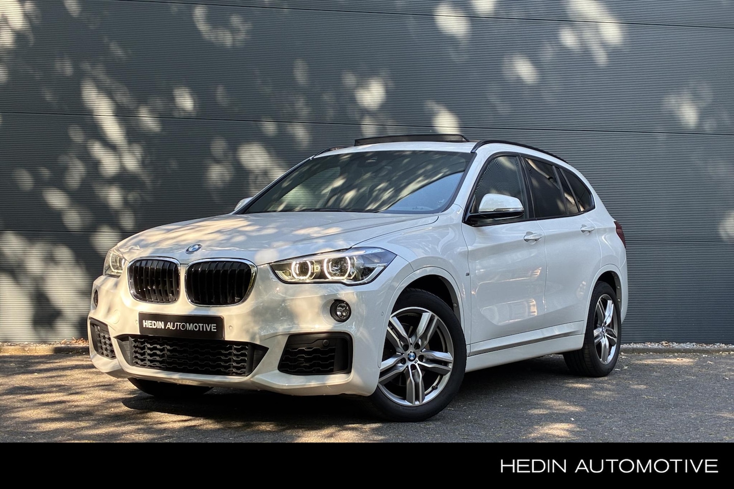 BMW X1 - sDrive18i High Executive sDrive18i High Executive - AutoWereld.nl