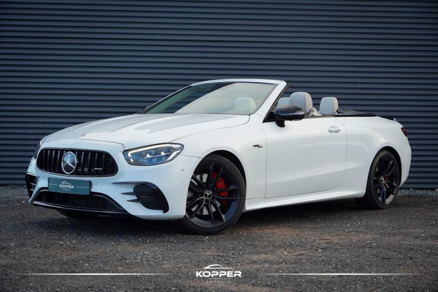 Mercedes-Benz E-klasse Cabrio - 300 AMG Line / 53 AMG Uitgevoerd / Carbon / Stoelverwarming - AutoWereld.nl