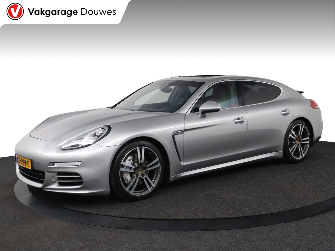 Porsche Panamera - 3.0 4S |Bose|Pano|Memory|Sportuitlaat Origineel|Sportchrono - AutoWereld.nl
