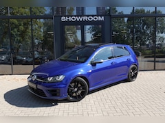 Volkswagen Golf - 2.0 TSI R 4Motion PANO KEYLESS