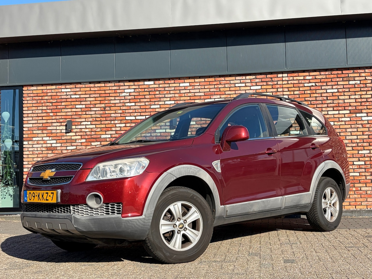 Chevrolet Captiva - 2.4i Style 2WD 7-Pers Trekhaak Cruise Airco EXPORT?! - AutoWereld.nl