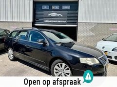 Volkswagen Passat Variant - 2.0 FSI Trendline Business | APK | Airco | Cruise