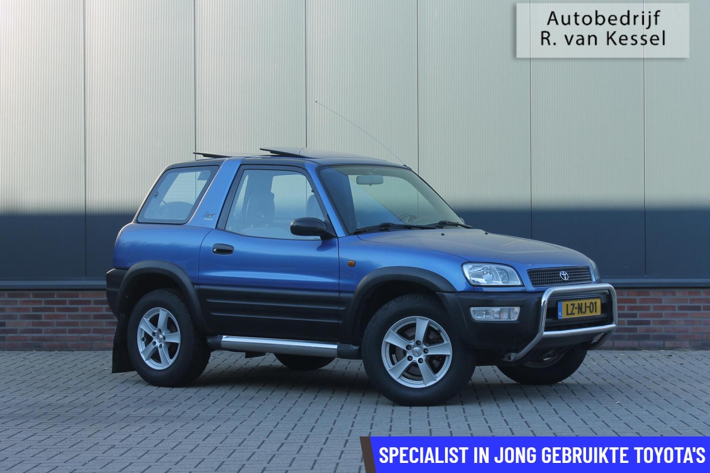 Toyota FunCruiser RAV4 - 2.0i SR I Unieke origineel Nederlandse FunCruiser - AutoWereld.nl