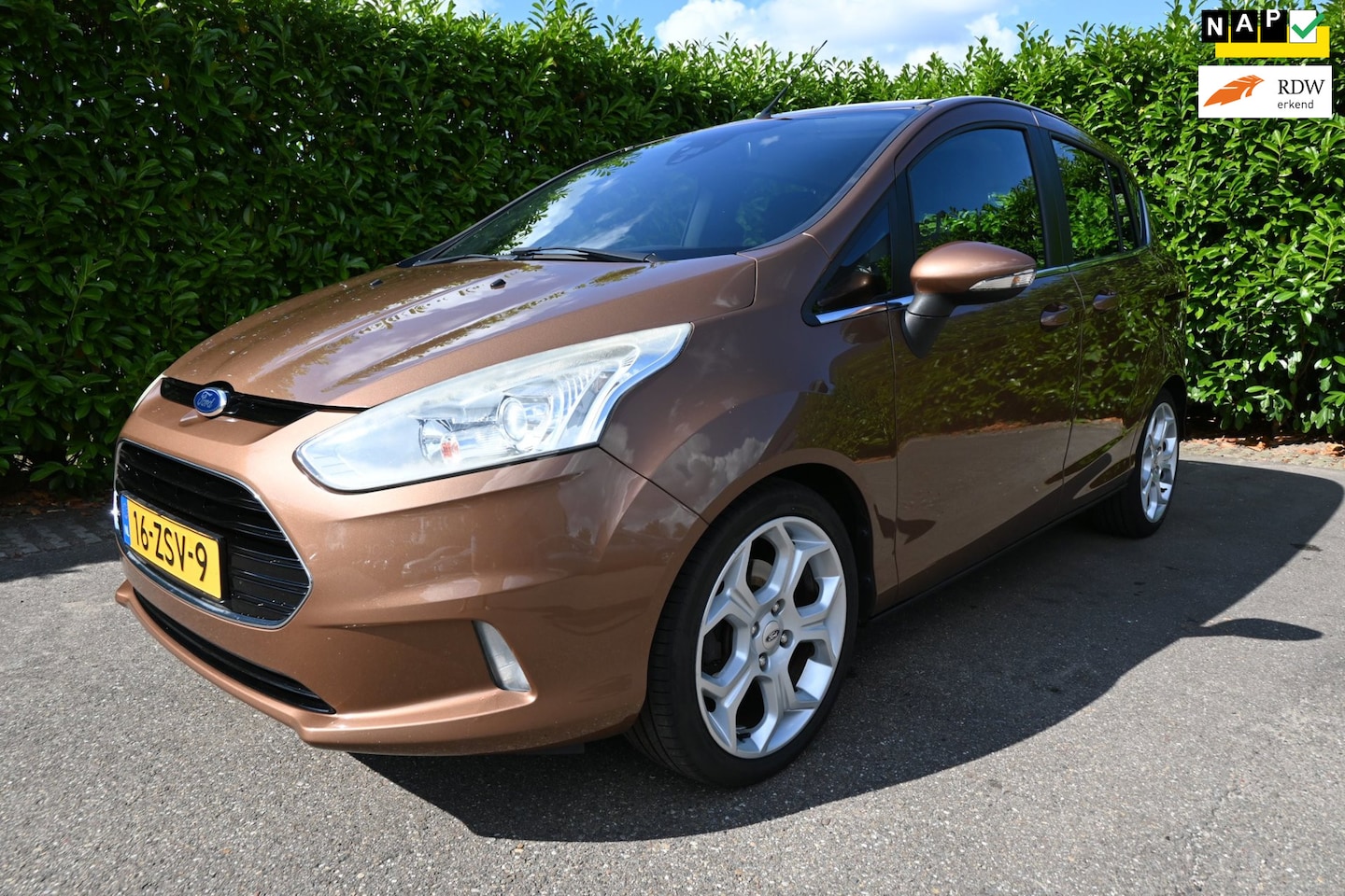 Ford B-Max - 1.0 EcoBoost Titanium. Origineel Nederlandse auto met NAP. - AutoWereld.nl