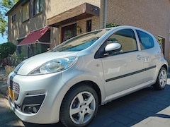 Peugeot 107 - 1.0 Active * 5DEURS * AIRCO * LMV * LED * NAP * BEURT NW * APK NW *
