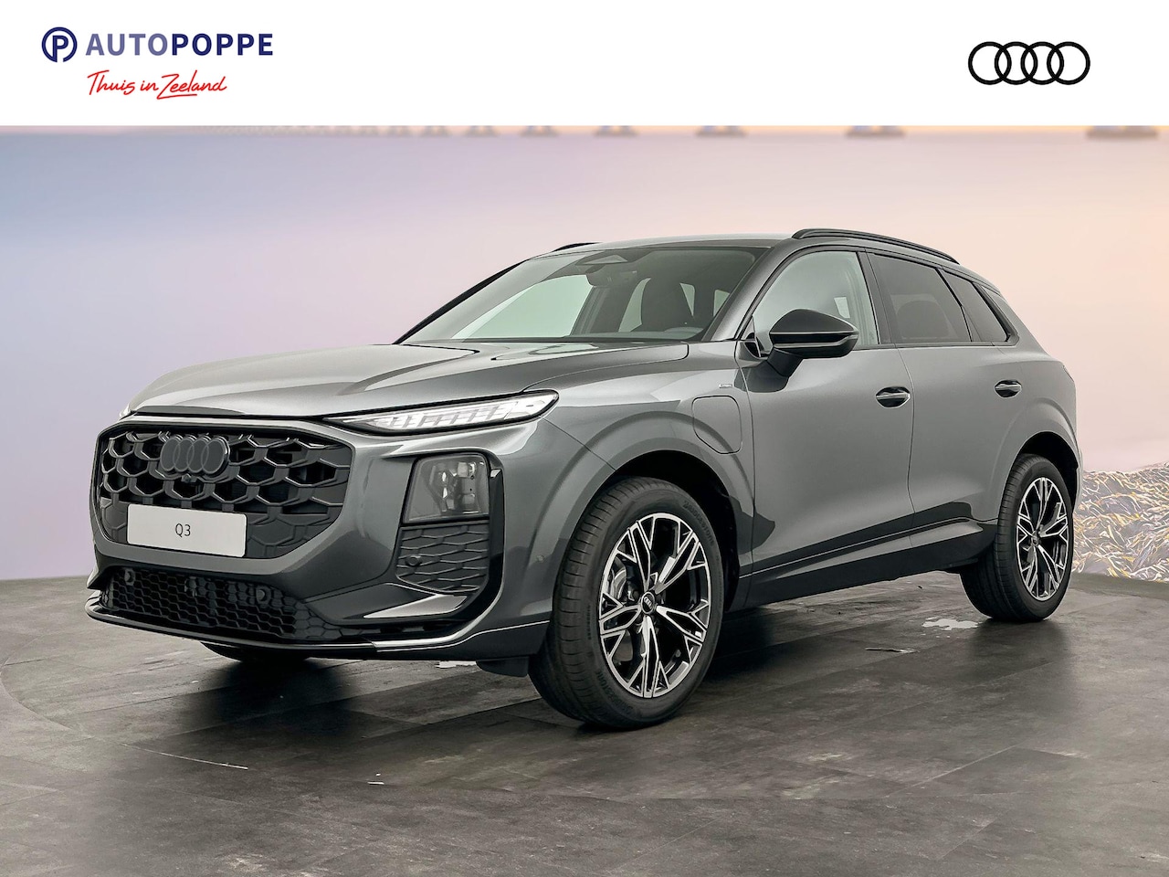 Audi Q3 - S edition e-hybrid 200 kW / 272 PK SUV 6 versn. S- - AutoWereld.nl