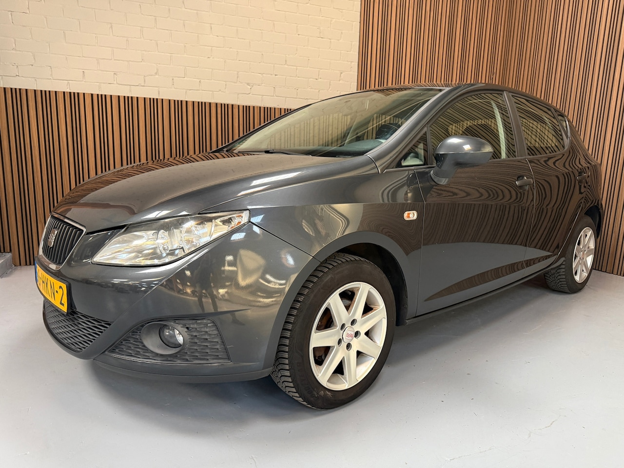 SEAT Ibiza - 1.6 Sport-up 1.6 Sport-up 5drs, rijdt en schakelt goed, met APK en trekhaak - AutoWereld.nl