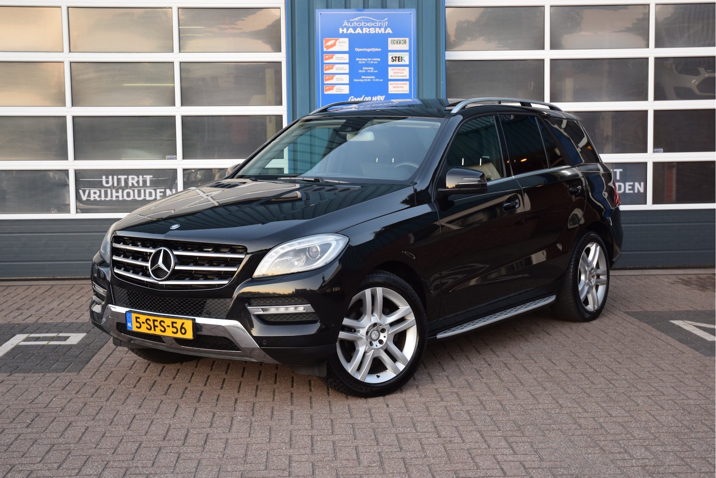 Mercedes-Benz M-klasse - 350 BlueTEC - Nette auto - Goed onderhouden - AutoWereld.nl