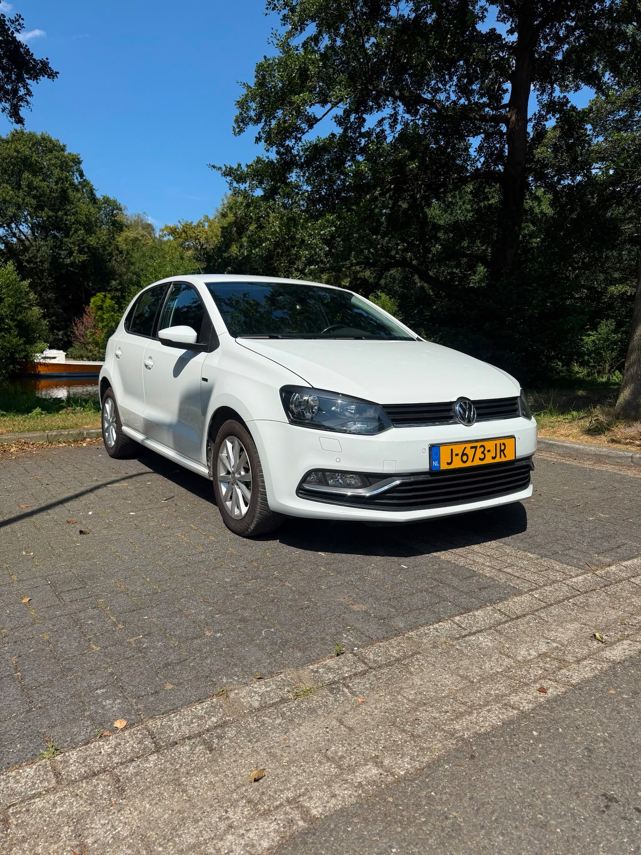 Volkswagen Polo - 1.0 Lounge uitvoering - AutoWereld.nl