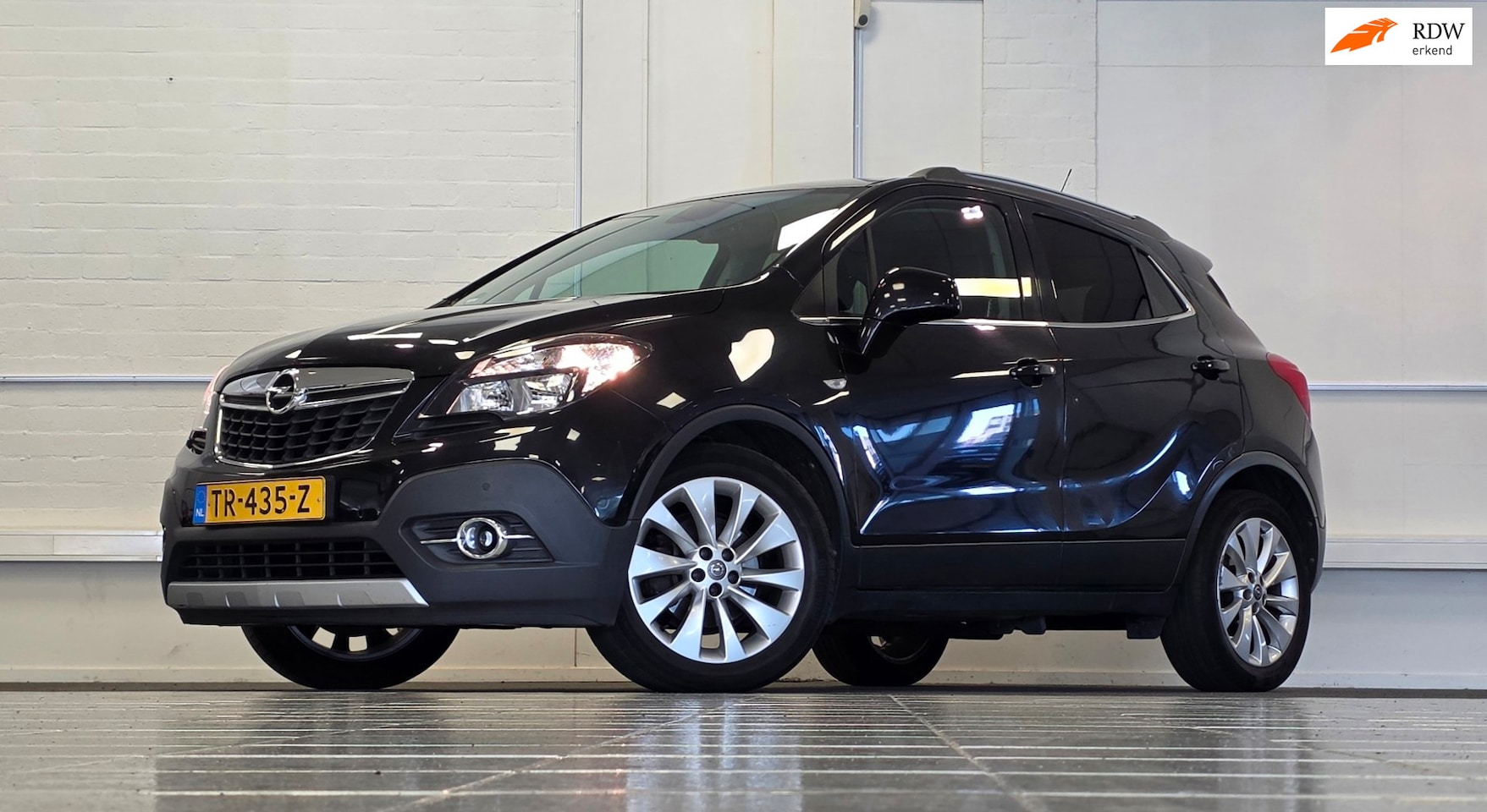 Opel Mokka - 1.4 T Cosmo Camera Navi Trekhaak Mooi! - AutoWereld.nl