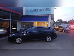 Toyota Avensis - 1.8 VVTi Dynamic Luxe NetJes Goed