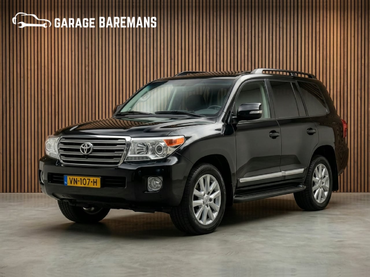 Toyota Land Cruiser 200 - 4.5 V8 D-4D Executive Standard Roof Window Van - AutoWereld.nl