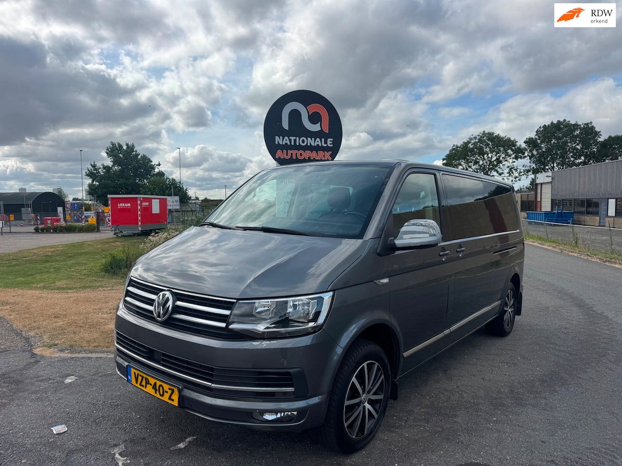 Volkswagen Transporter - 2.0 TDI | Automaat | 2017 | D.C | Export of Handel only !! - AutoWereld.nl