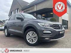 Volkswagen T-Roc - 1.5 TSI Style Automaat Camera / Carplay / Keyless