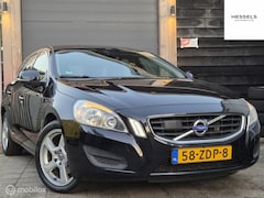 Volvo V60 - 1.6 T3 Summum NAP, automaat, adaptief