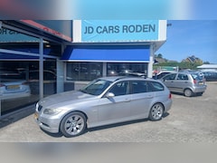 BMW 3-serie Touring - 320i High Executive Let op Koopje