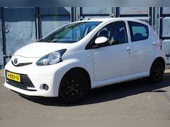 Toyota Aygo - 1.0 VVT-i Aspiration | Sportvelgen | Airco | Bluetooth | NAP