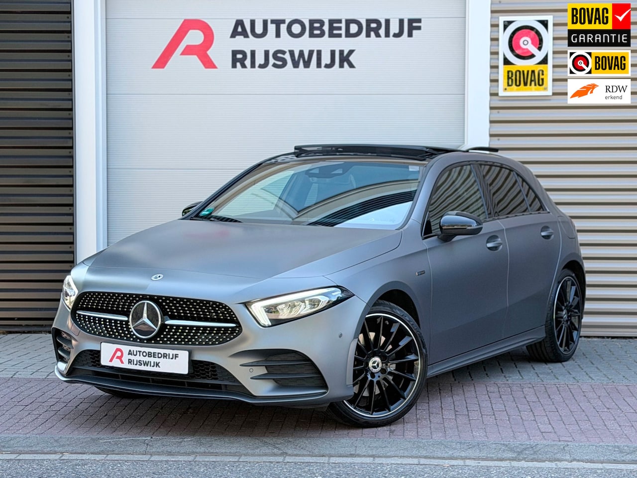 Mercedes-Benz A-klasse - 250 e Premium Pano/Sfeer/Blindspot - AutoWereld.nl