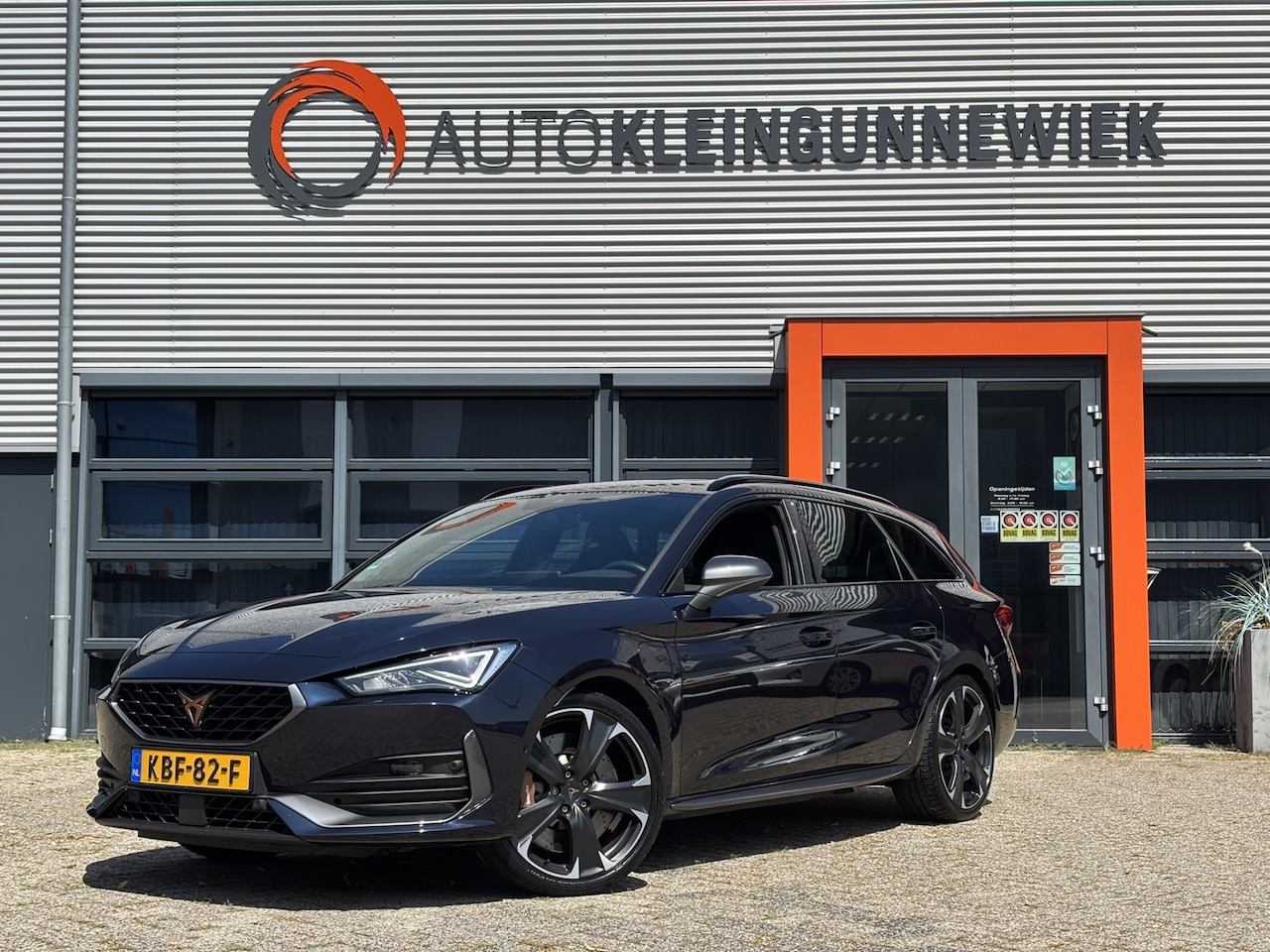 CUPRA Leon Sportstourer - 1.4 e-Hybrid 245 VZ Performance / SoH 94.6% / Trekhaak Afneembaar / Navi / Stoelverwarming - AutoWereld.nl