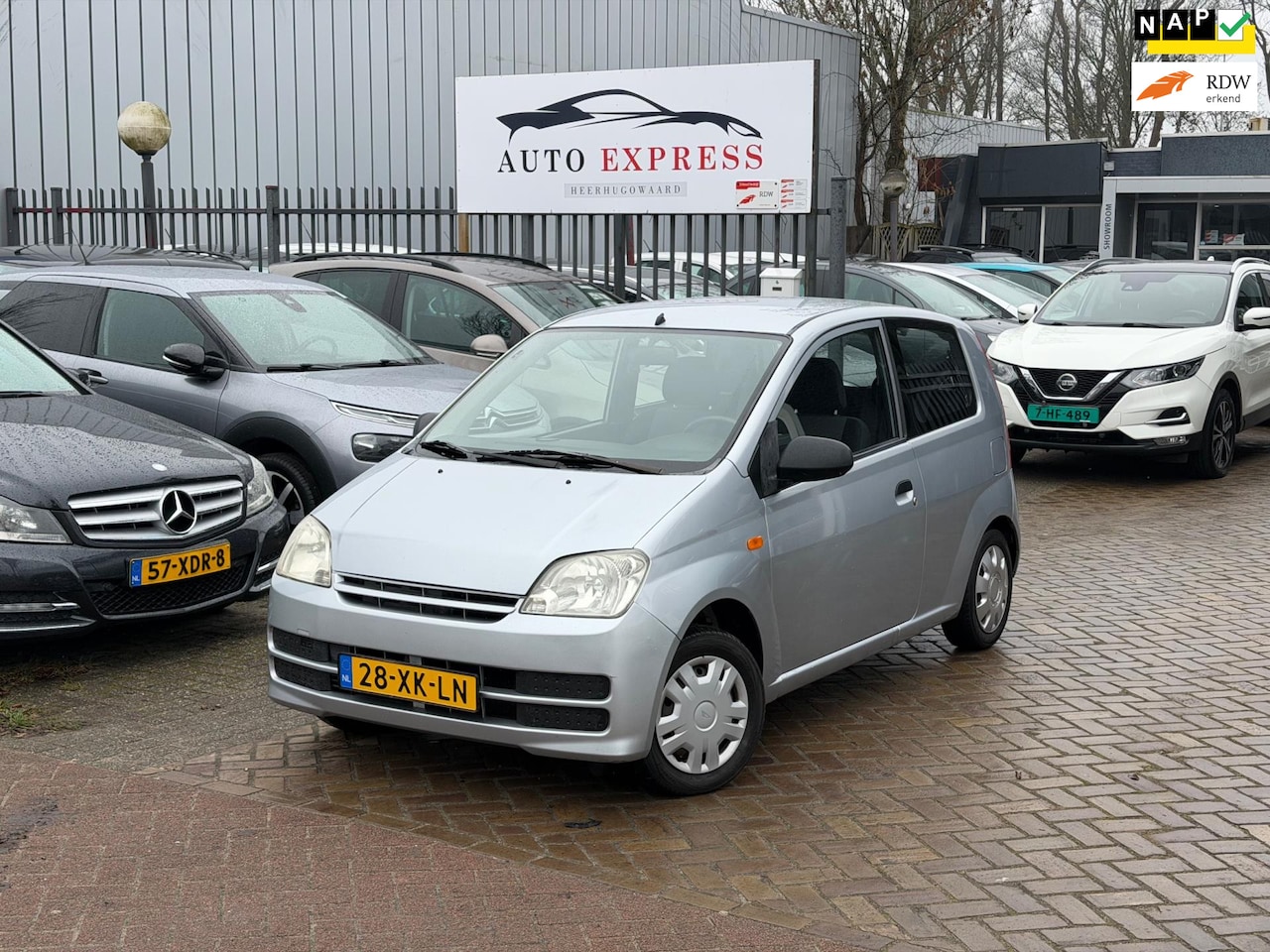 Daihatsu Cuore - 1.0-12V Tokyo/Automaat/Stuurbekrachtiging/Abs/Nap/Apk - AutoWereld.nl
