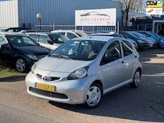 Toyota Aygo - 1.0-12V/stuurbekrachtiging/Navi/Carplay/Nap/Apk/3 Maanden Garantie