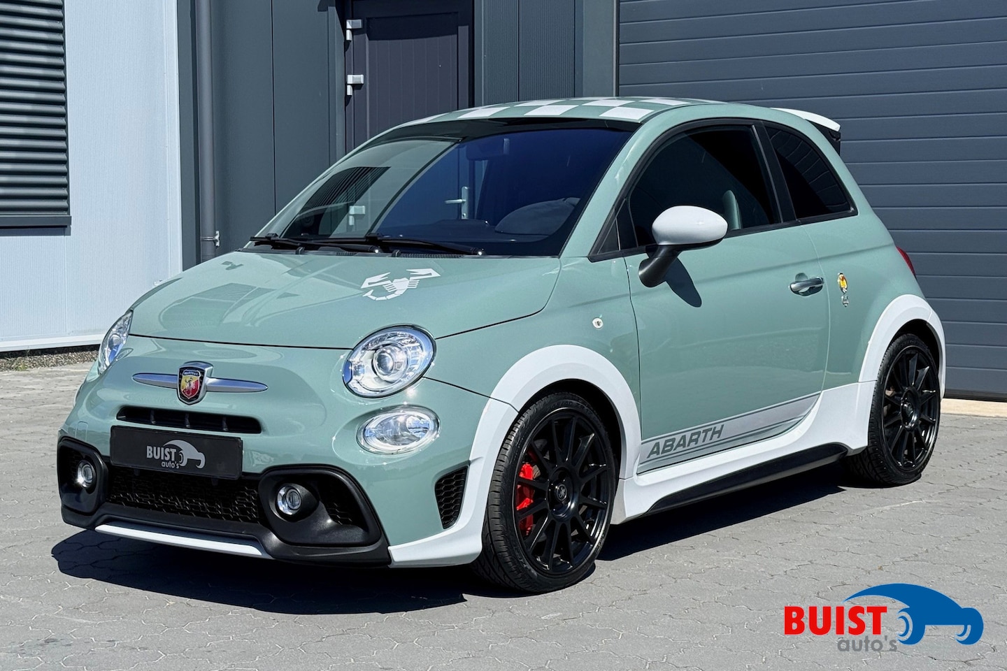 Fiat 500 Abarth - 1.4 T-Jet 695 Competizione 70th Anniversary 180pk 1 van 1949! XENON BEATS - AutoWereld.nl