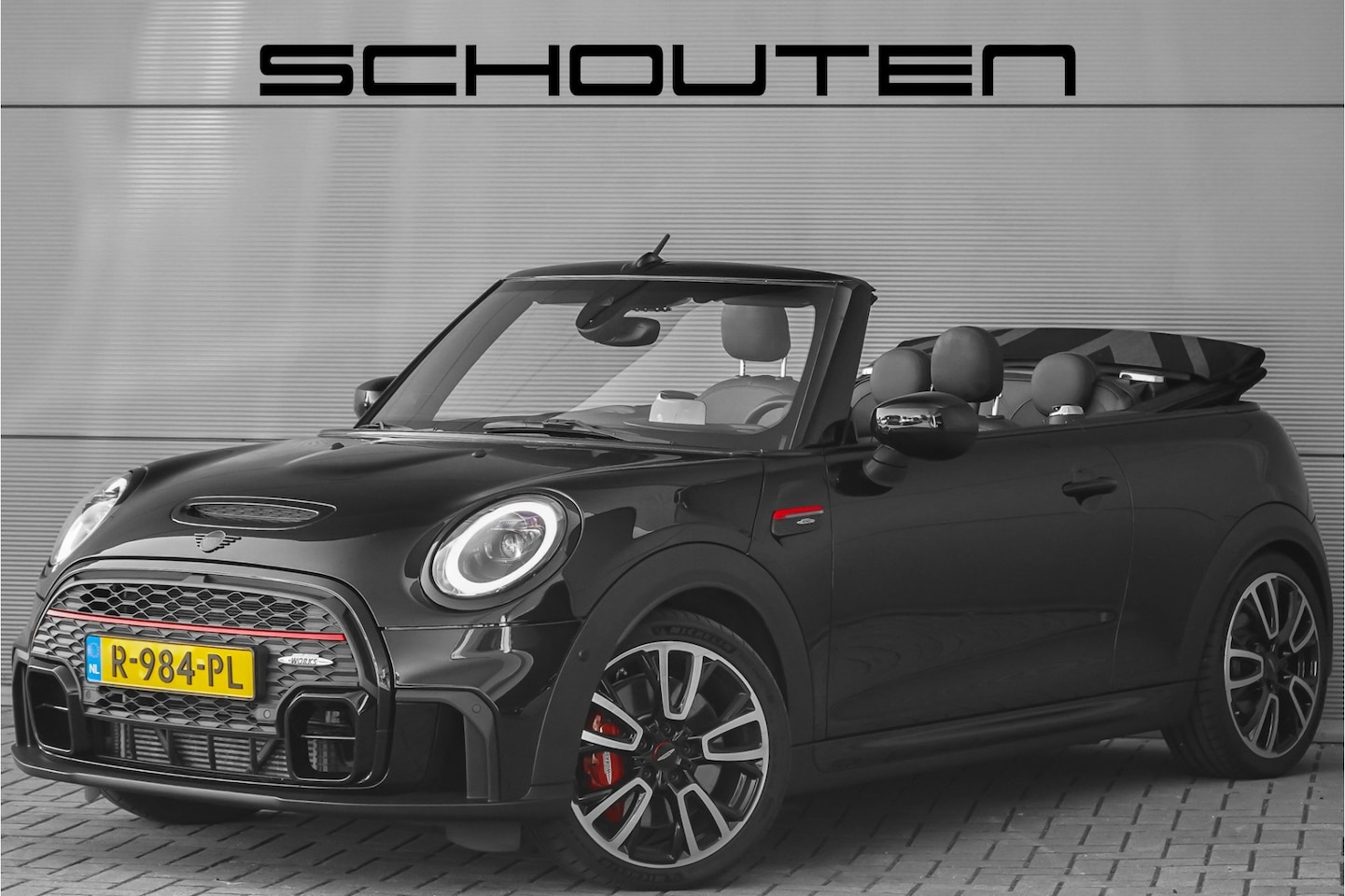 MINI Cabrio - Mini 2.0 John Cooper Works HUD H&K ACC Stuurwielverw Camera 18" - AutoWereld.nl