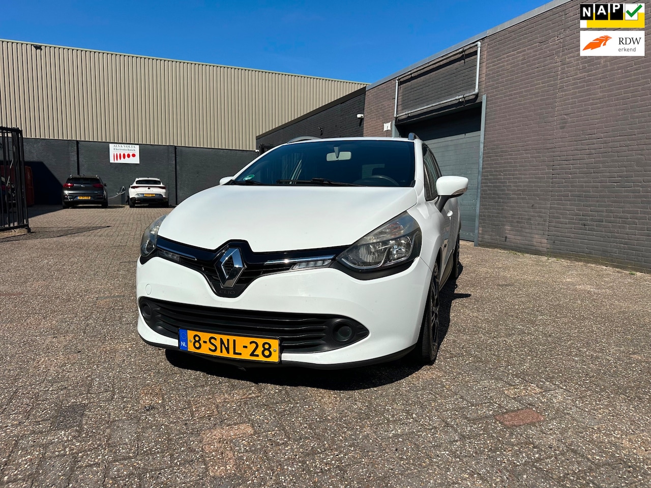 Renault Clio Estate - 1.5 dCi ECO Expression Airco Cruise Navi PDC LM-Wielen Trekhaak APK NAP. - AutoWereld.nl