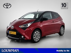 Toyota Aygo - 1.0 VVT-i x-cite *automaat | Parkeersensoren voor+achter | Half lederen bekleding | Airco