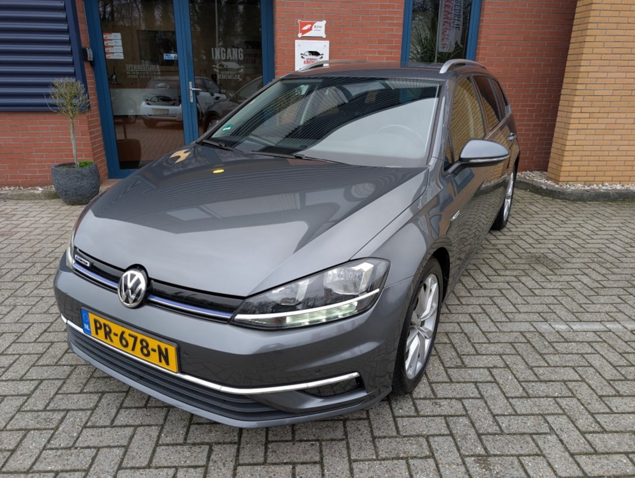 Volkswagen Golf Variant - 1.5 TSI Highline Variant 1.5 TSI HIGHLINE, adaptieve cruise, Virtual Cockpit, airco, PDC, Carplay, 4 Nieuwe - AutoWereld.nl