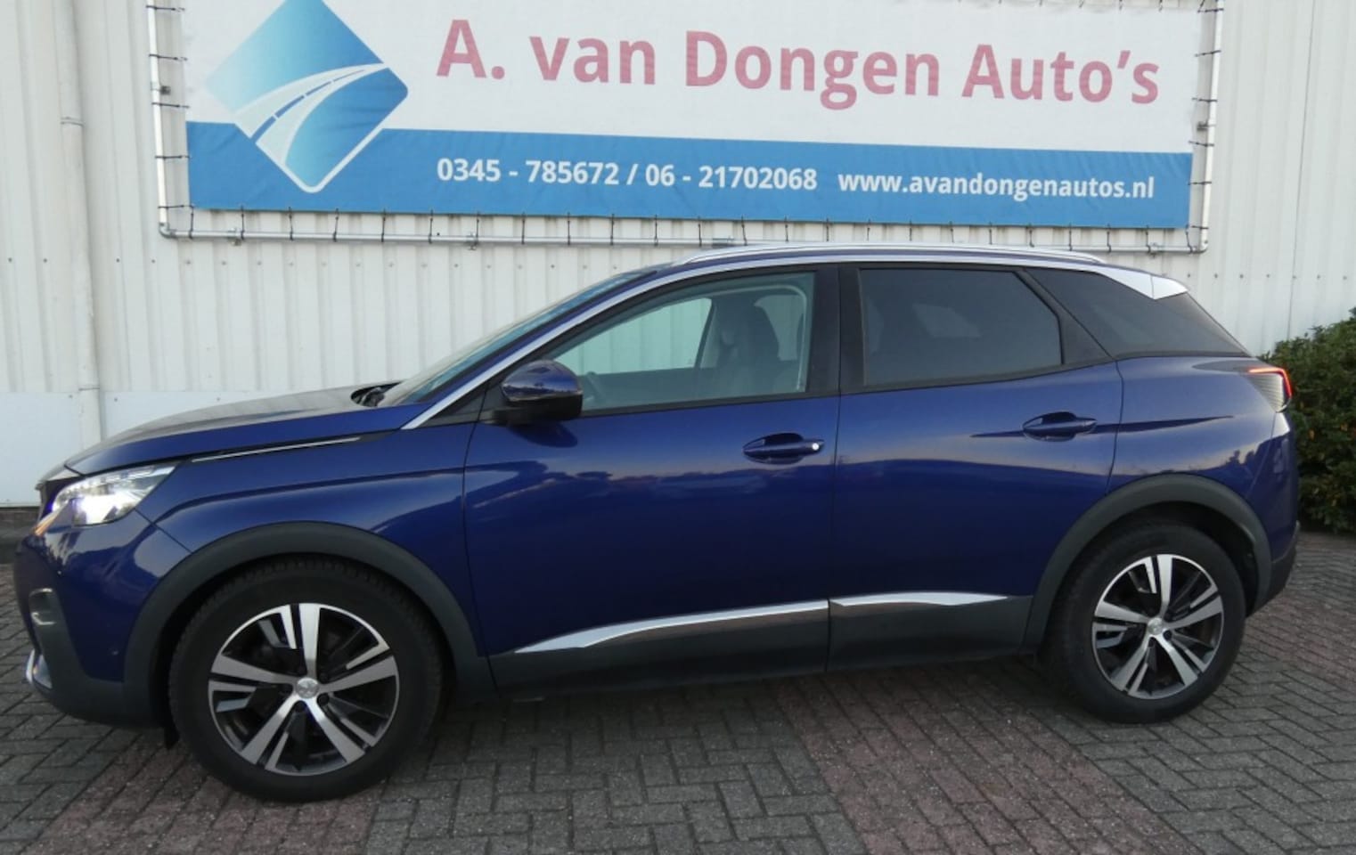 Peugeot 3008 - 1.6 E-THP ALLURE Automaat,360,ACC,Pano,Memory,Led - AutoWereld.nl