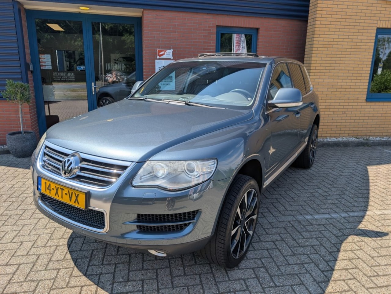 Volkswagen Touareg - 3.6 V6 FSI HIGHLINE, AUTOMAAT, Youngtimer, Trekhaak, Elektrische open dak, Stoelverw - AutoWereld.nl