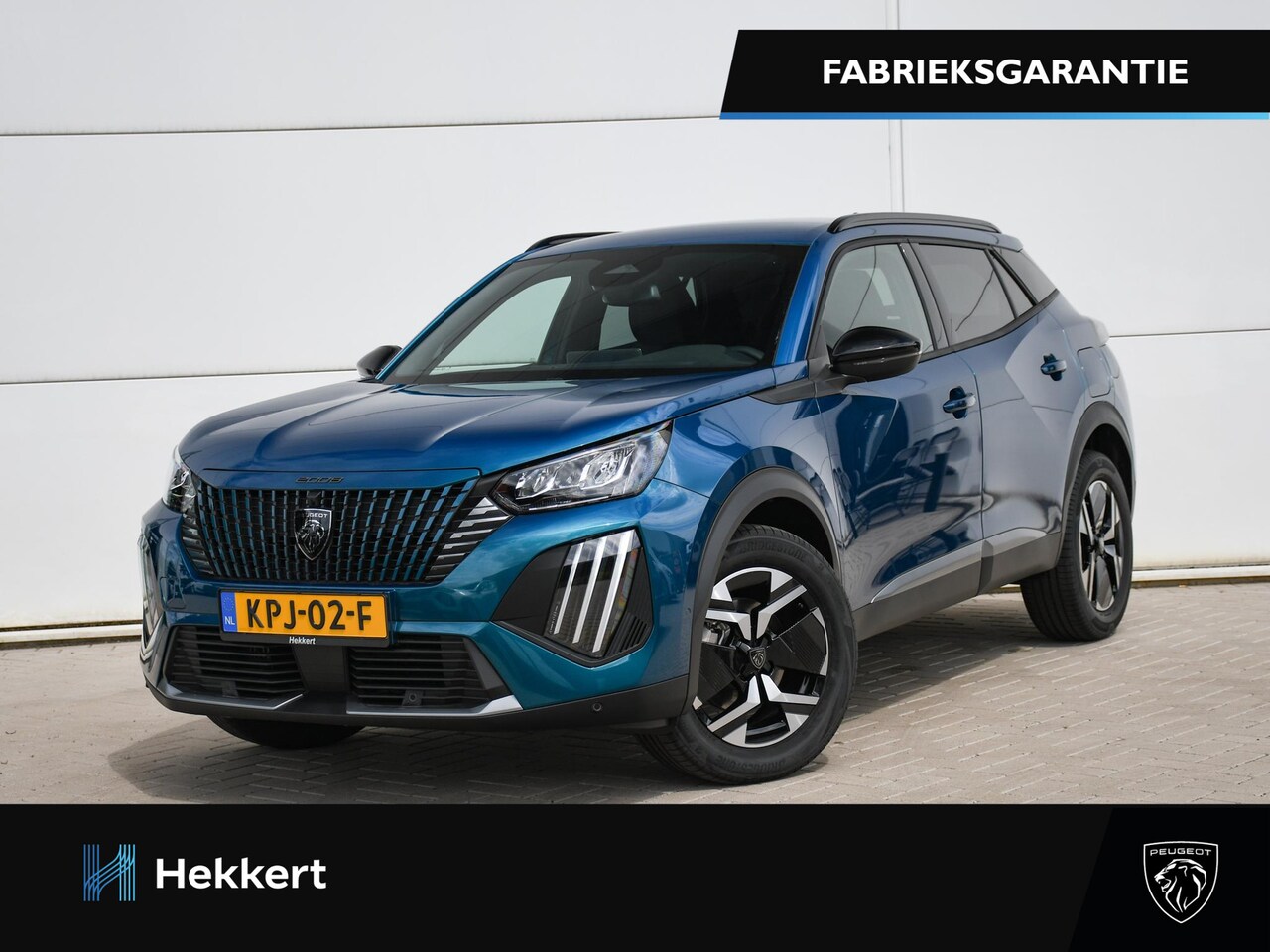 Peugeot 2008 - Allure 1.2 Hybrid 145pk Automaat DODE HOEK | 17''LM | 360° CAM. | ADAPT. CC | DAB | APPLE- - AutoWereld.nl