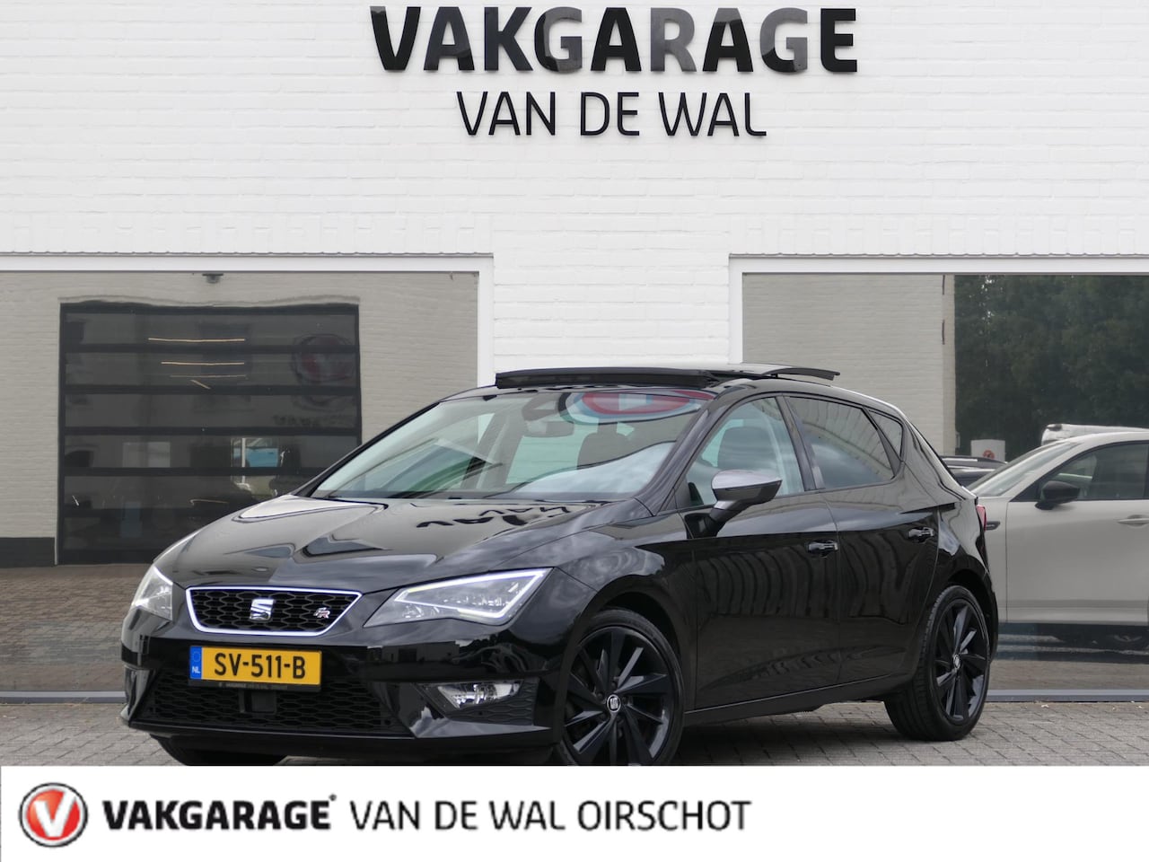 SEAT Leon - 1.4 TSI ACT FR Dynamic | Black optic | Apple-/Android Carplay | Panoramadak | Achteruitrij - AutoWereld.nl