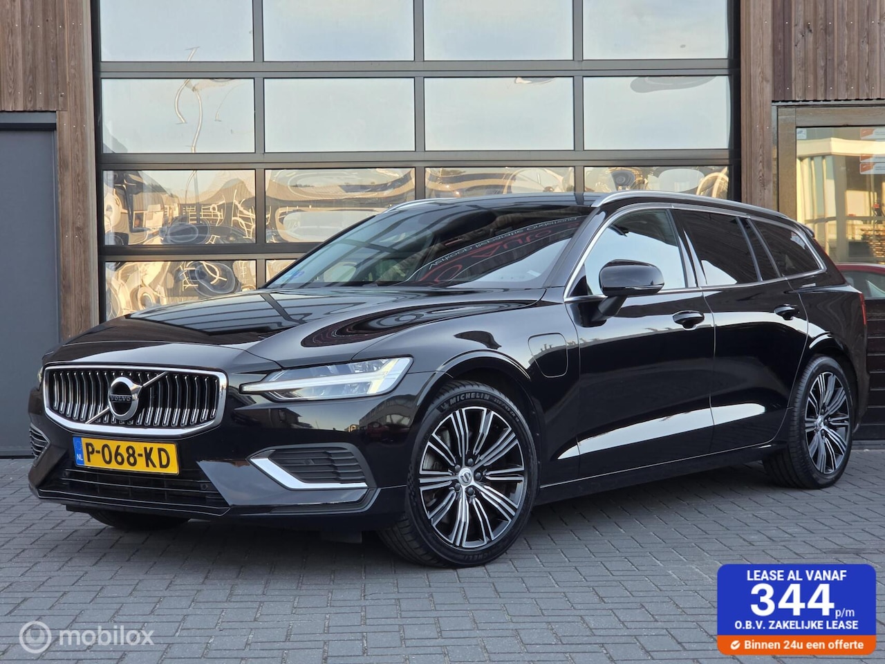 Volvo V60 - 2.0 T6 RECHARGE AWD LONG RANGE ACC CAMERA TREKHAAK - AutoWereld.nl