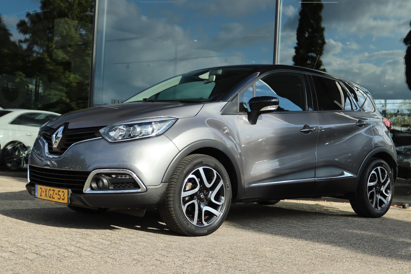 Renault Captur - 1.2 TCE DYNAMIQUE AUT. | CAMERA | KEY-LESS | PDC | LMV | NAVI - AutoWereld.nl